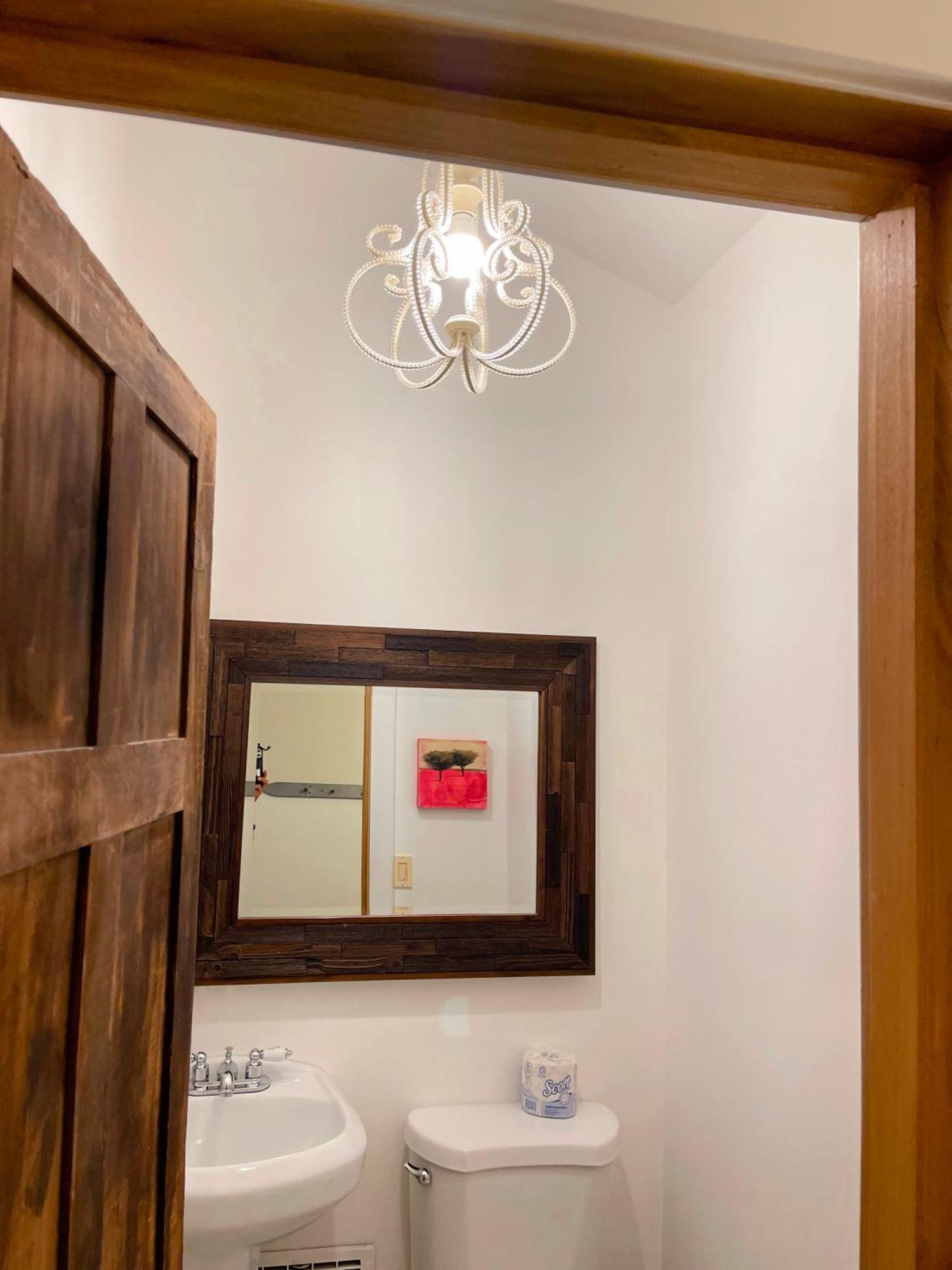 מארבלהד An Authentic, Rustic Luxurious Little Single Family Home In Old Town. All Yours. מראה חיצוני תמונה