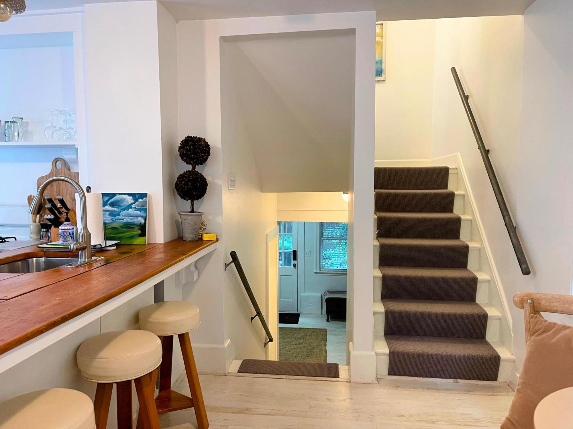 מארבלהד An Authentic, Rustic Luxurious Little Single Family Home In Old Town. All Yours. מראה חיצוני תמונה